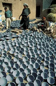 Operative: Morocco - Pottery production in the potters co-operative