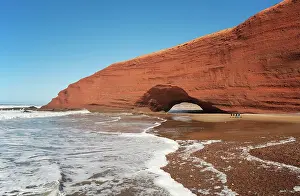 Ifni: Morocco - Rock arch at the Atlantic Ocean at Legzira