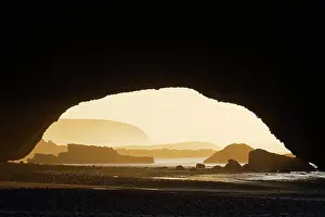 Ifni: Morocco - Rock arch at the Atlantic Ocean at Legzira