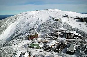 Buller: Mount Buller Alpine Resort.the ski village. northeastern