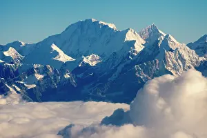 Everest: Mount Everest (8848m) in the Himalayas above the