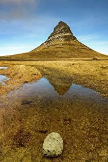Pyramid: Mount Kirkjufell, Grundarfjordur, Snaefellsnes Peninsula