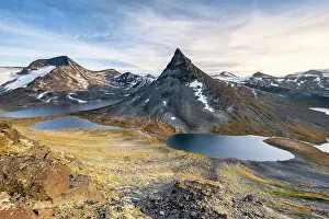 Jotunheimen: Mount Kyrkja with mountain landscape and lakes