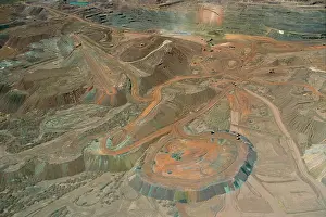 Pilbara: Mount Newman open-cut iron mine Pilbara region