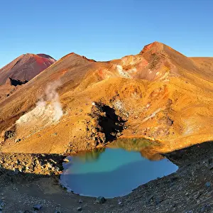 Ngauruhoe: Mount Ngauruhoe, Oceania, Tongariro Alpine Crossing