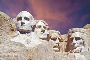 Memorial: Mount Rushmore in South Dakota, monument to four