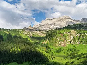 Vomp: Mount Schafkar Spitze and Lamsenspitze in