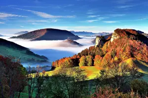 Basel: Mountain Ankenballen with sea of fog, Langenbruck