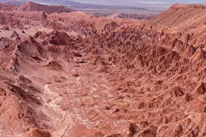 Vale: Mountain folds, Vale de Marte, Mars Valley or Vale