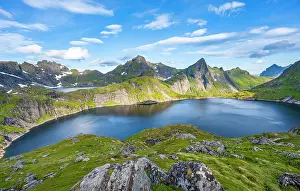 Lofoten: Mountain landscape with lake Tennesvatnet, at sunrise