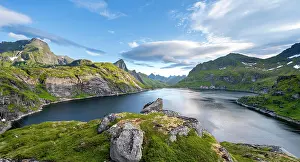 Lofoten: Mountain landscape with lake Tennesvatnet, at sunrise