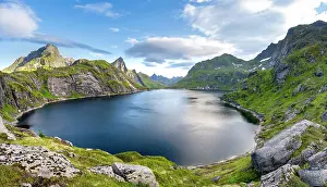 Lofoten: Mountain landscape with lake Tennesvatnet, at sunrise