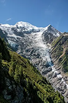Icefeld: Mountain landscape, view of glacier Glacier de Taconnaz