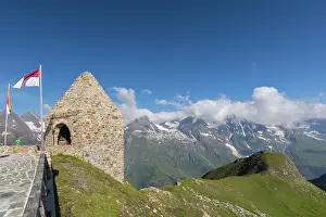 Hohe: Mountain pass Fuscher Toerl (2.428 m) at High Tauern
