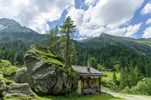 Rescue: Mountain rescue hut, NP Hohe Tauern, Obersulzbachtal