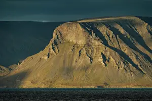 Northwestern: Mountains and fjord in the evening light, Arnarfjnrdur