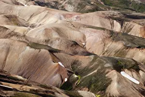 Geothermic: Mountains in vulcanic landscape