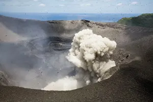 Vanuatu: Mt Yasur an active volcano on Tanna Island