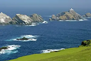 Offshore: Muckle Flugga lighthouse - most northerly lighthouse