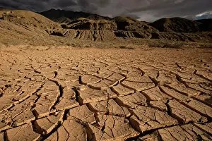 Drying: Mud cracking in drying lake, Death Valley, California