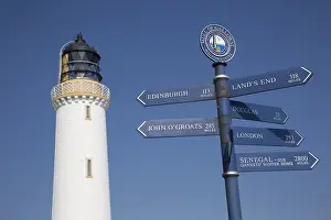 Mark Boulton: Mull of Galloway lighthouse and signpost, against