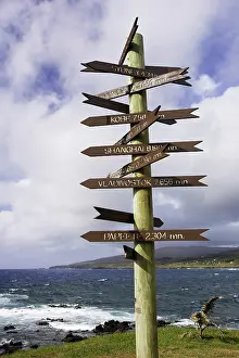 Hanga: Multi-destination signpost at Hanga Roa, Easter