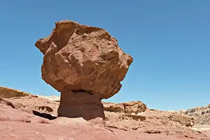 Israel: Mushroom-shaped rock formation The Mushroom, Timna