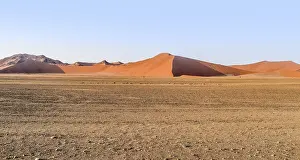 Dune: Namib desert scenery around the Sossusvlei area in Namibia