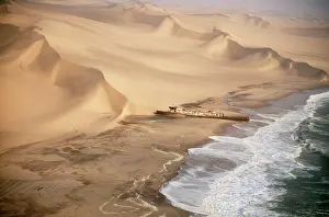 Wrecks: Namibia - Atlantic Ocean with the Shaunee wreck