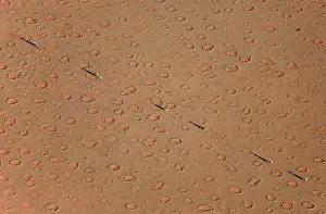 Recent: Namibia - The balloon ground crew tries to follow