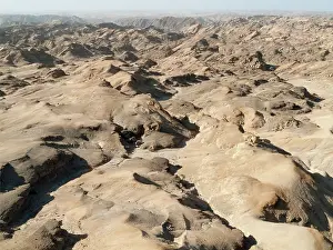 Swakopmund: Namibia - The Moon Landscape east of Swakopmund