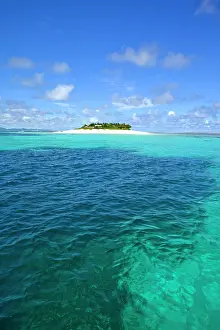 Surfing: Namotu Island, Mamanucas, Fiji