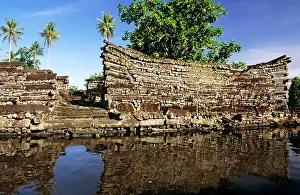 Madol: Nan Douwas, largest of the ruins Nan Madol (c.1200 AD)