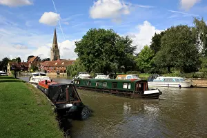 Thames: Narrow Boats