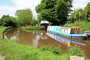 Canals: Narrow Boats - Monmouth and Brecon Canal