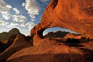 Spitzkoppe: Natural arch, rock bridge in the Spitzkoppe area