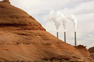 Stations: Navajo power plant - coal-fired Navajo-owned power