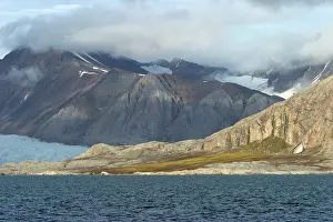 Alesund: Near Ny-Alesund, Spitzbergen. Svalbard