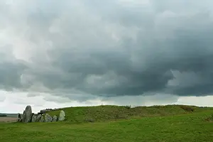 Excavation: Neolithic Chambered Tombs
