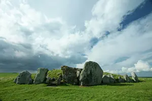 Excavation: Neolithic Chambered Tombs