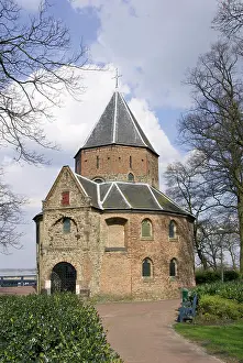 Remains: Netherlands, Gelderland, Nijmegen, Remains