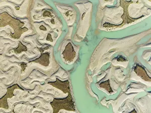 Meandering: Network of channels and streams at low tide