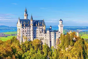 Fairytale: Neuschwanstein Castle in autumn, Schwangau, East