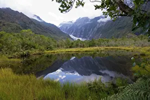 Josef: New Zealand - Franz Josef glacier reflected in