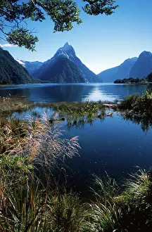 Milford: New Zealand, Mitre Peak, Milford Sound