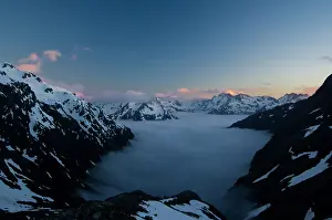 Vast: New Zealand, South Island, Arthurs Pass