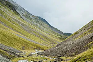Crevasse: New Zealand, South Island, Hunts Creek