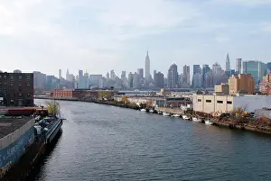 Queens: Newtown Creek and Manhattan Skyline