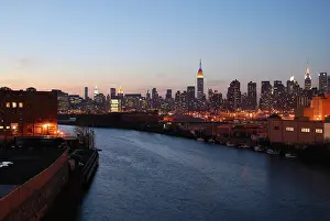 Queens: Newtown Creek and Manhattan Skyline