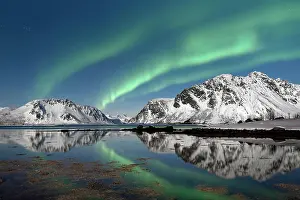 Mountained: Northern lights, aurora borealis, seen from Lyngv nrstranda